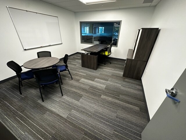 More Photos Of 750 Holiday Dr, Pittsburgh Office Residential For Lease