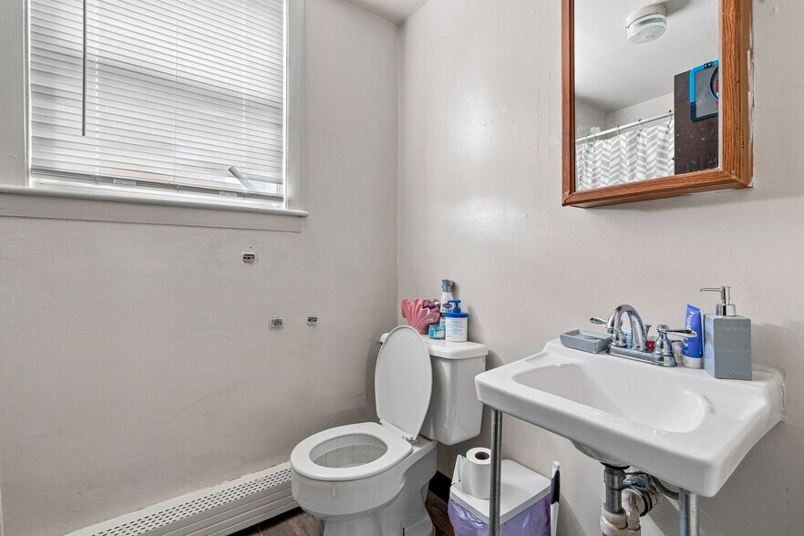 More Photos Of 32 Northeast St, Woonsocket Apartments For Sale