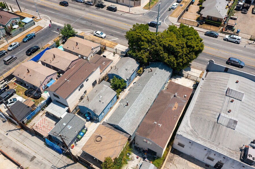 More Photos Of 10311-10315 S Figueroa St, Los Angeles Apartments For Sale