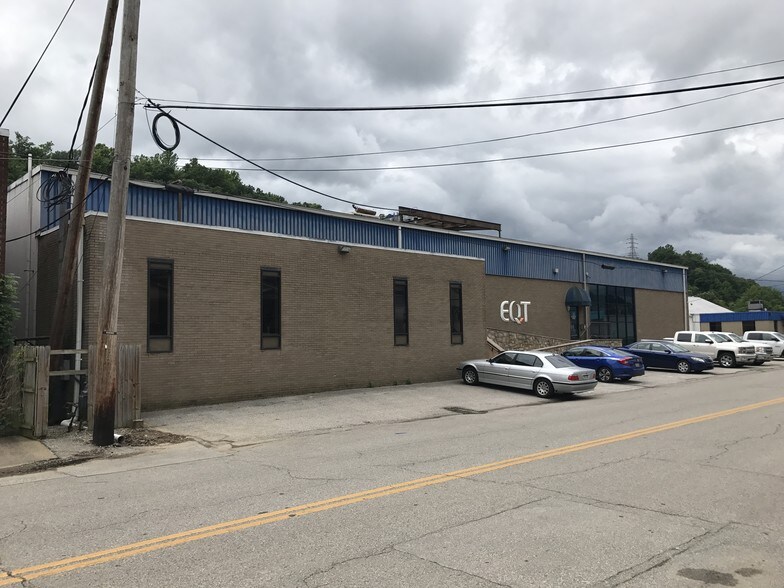 More Photos Of 1710 Pennsylvania Ave, Charleston Office For Sale