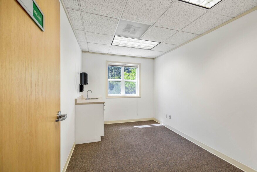 More Photos Of 705 9th St, Florence Medical For Lease