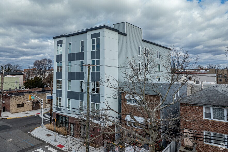 More Photos Of 30-32 McAdoo ave, Jersey City Apartments For Sale