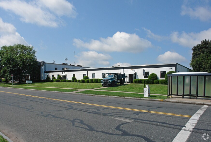 More Photos Of 88-96 Industry Ave, Springfield Flex For Lease