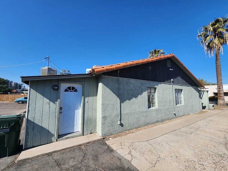 More Photos Of 219 E Lexington Ave, Phoenix Office Residential For Sale