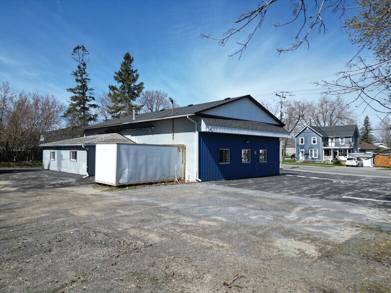 More Photos Of 80 Townline Rd W, Carleton Place General Retail For Sale