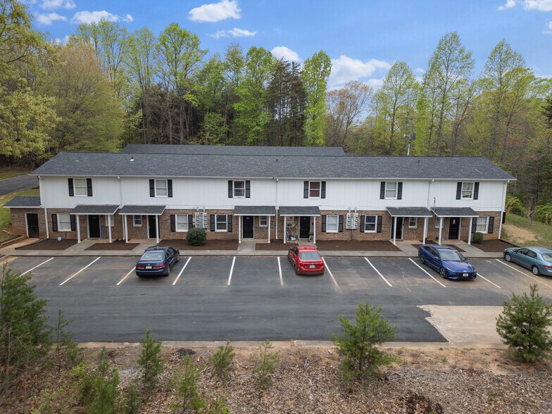 10624 Greensboro Rd  