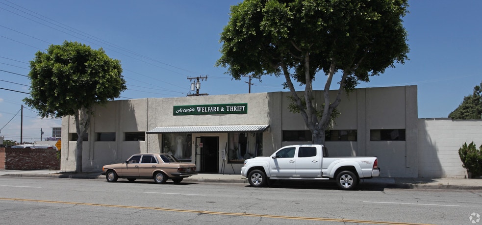 More Photos Of 323-325 N 1st Ave, Arcadia Freestanding For Lease