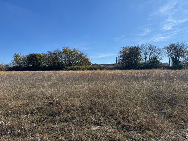 More Photos Of 6352 Bonnie View Rd, Dallas Land For Sale