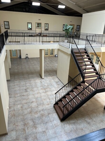 More Photos Of 170 Kinnelon Rd, Kinnelon Office Residential For Sale