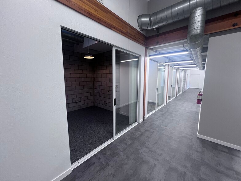 More Photos Of 1144 65th St, Emeryville Office For Lease