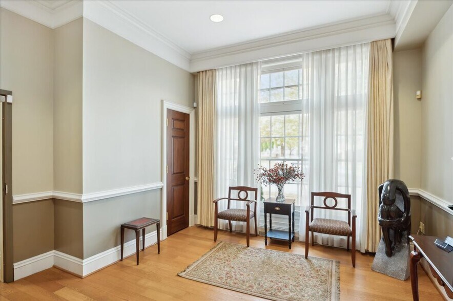 More Photos Of 760 Hopmeadow St, Simsbury Office For Sale