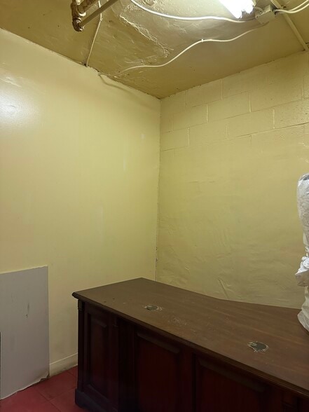 More Photos Of 240 E Tremont Ave, Bronx Apartments For Sale