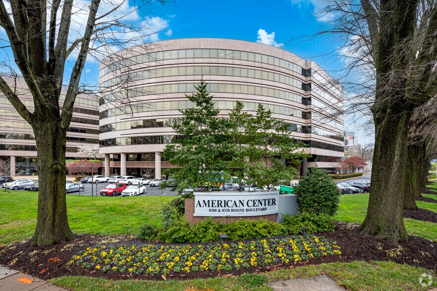 More Photos Of 8300 Boone Blvd, Vienna Office For Lease
