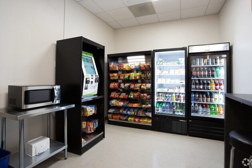 More Photos Of 45 NE Loop 410, San Antonio Office For Lease