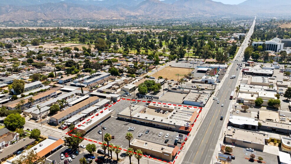 More Photos Of 200-216 E Highland Ave, San Bernardino Unknown For Lease
