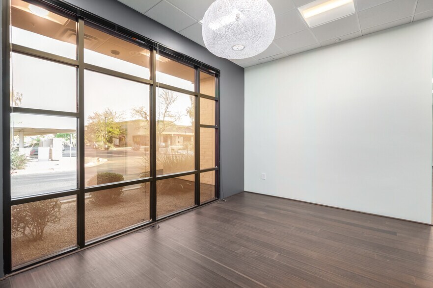 More Photos Of 8165 E Indian Bend Rd, Scottsdale Medical For Lease