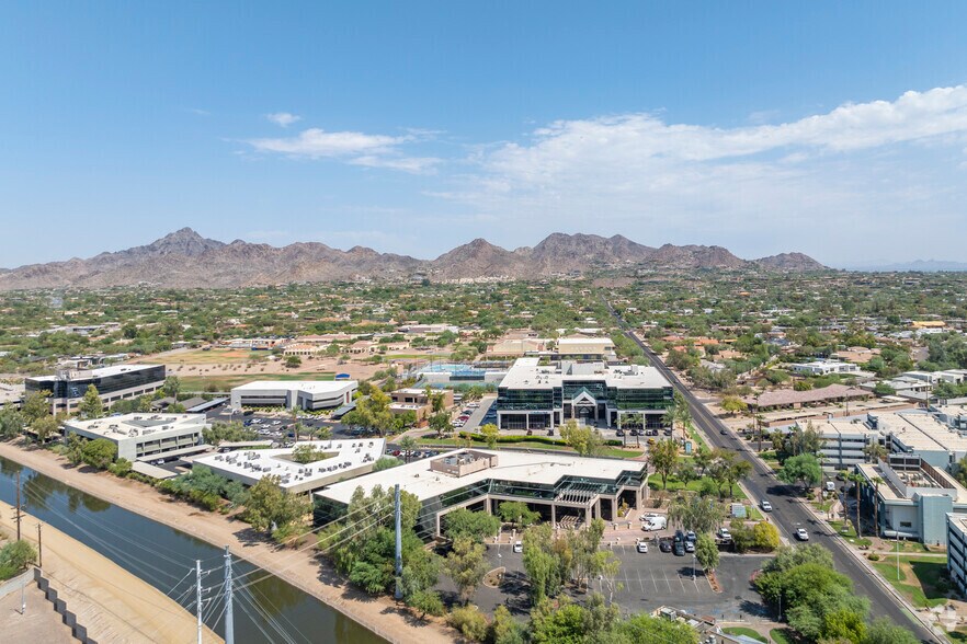 More Photos Of 5050 N 40th St, Phoenix Office For Lease