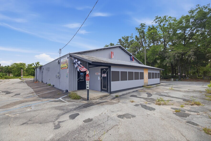 More Photos Of 609 NW 4th Ave, Ocala Flex For Sale