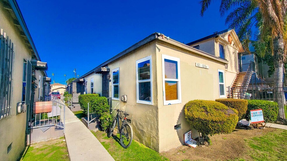 More Photos Of 821 W 84th St, Los Angeles Apartments For Sale