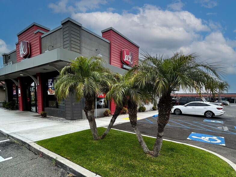 More Photos Of 1943-2085 River Rd, Norco Unknown For Lease