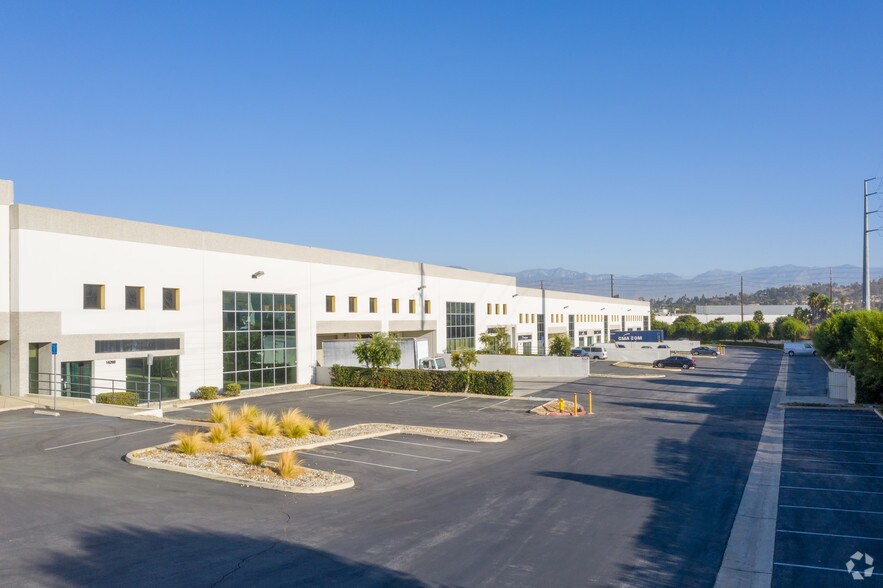 More Photos Of 16253-16293 Gale Ave, City of Industry Warehouse For Lease