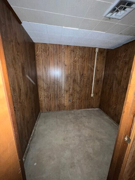 More Photos Of 10501 Station St, North Huntingdon Loft Creative Space For Sale