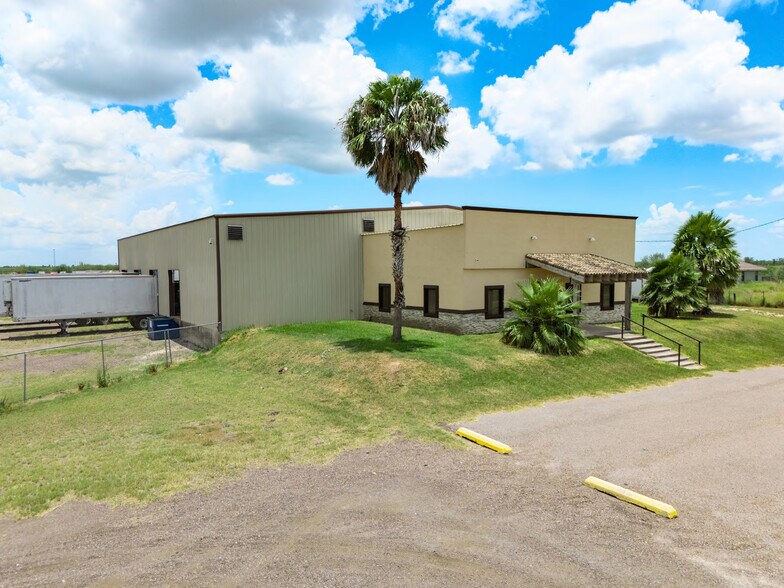 More Photos Of 8612 N Seminary Rd, Edinburg Truck Terminal For Sale