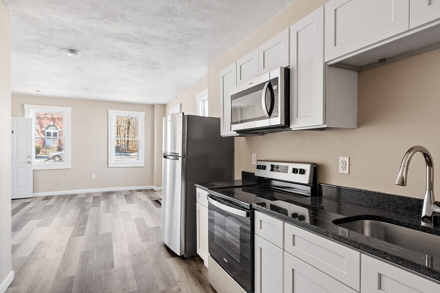 More Photos Of 8 Village St, Dudley Apartments For Sale