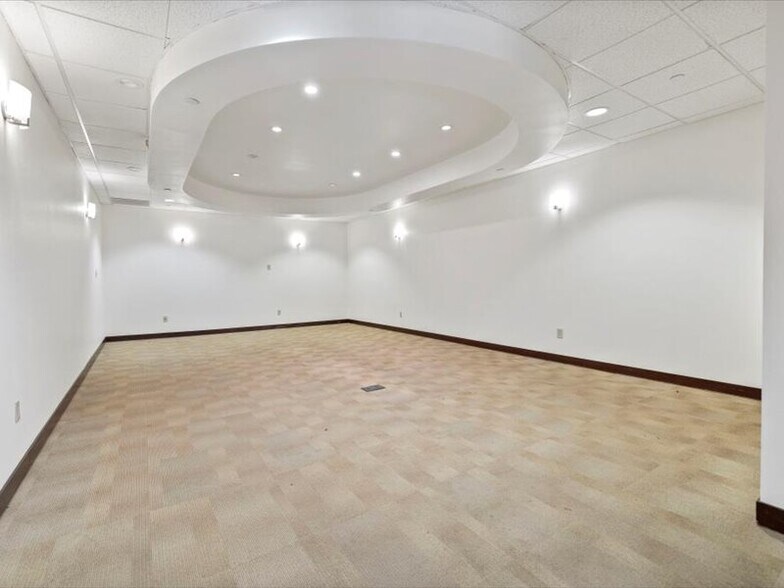 More Photos Of 10275 N De Anza Blvd, Cupertino Medical For Lease