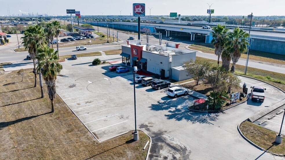 More Photos Of 10602 Ih 37, Corpus Christi Fast Food For Sale