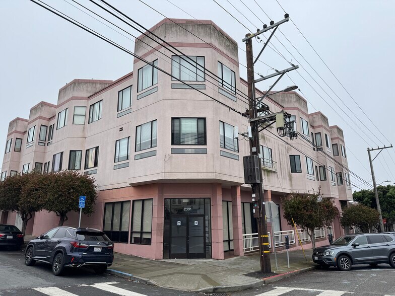More Photos Of 2301-2323 Noriega St, San Francisco Medical For Sale