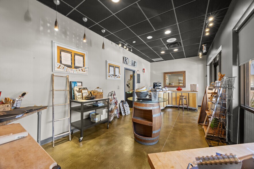 More Photos Of 145 Hilden Rd, Ponte Vedra Storefront For Sale