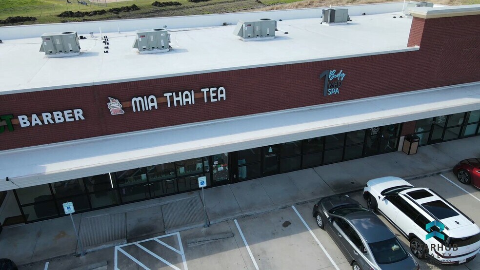 Primary Photo Of 3220 Kirby Dr, Pearland Storefront For Sale