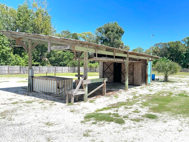 More Photos Of 251 S US Highway 1, Oak Hill Land For Sale
