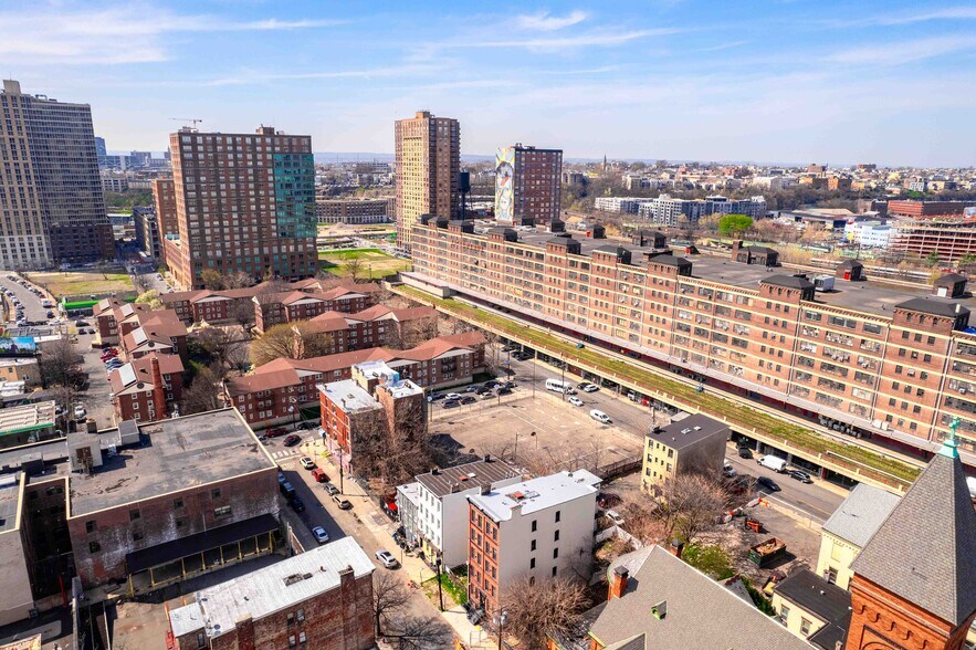 More Photos Of 266 Erie St, Jersey City Apartments For Sale