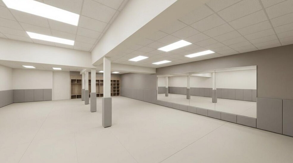 More Photos Of 83-95 Center St, Southington Storefront Retail Office For Lease