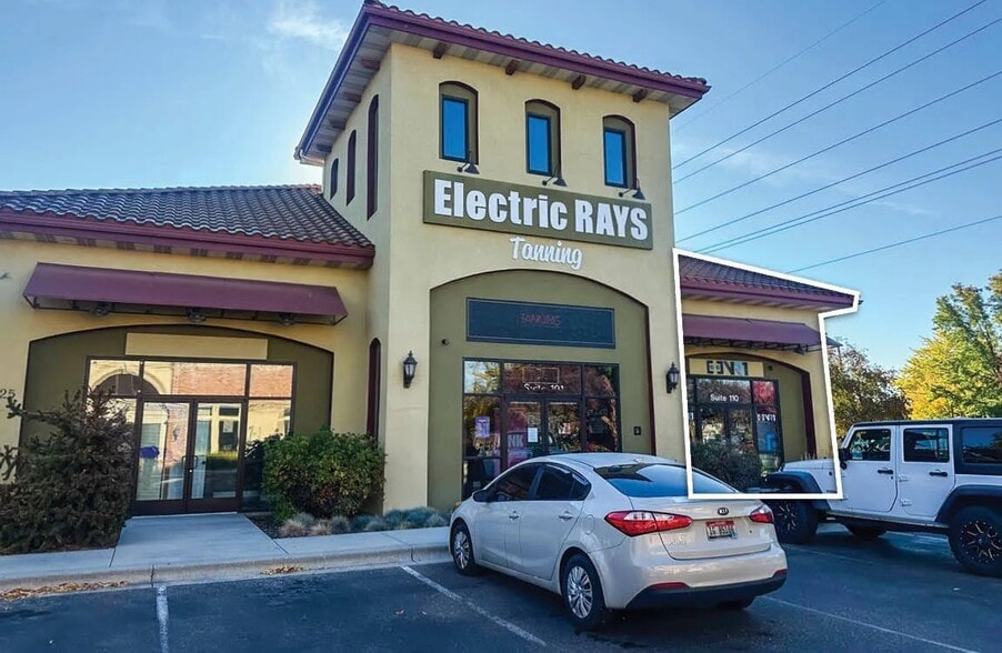 Primary Photo Of 1201-1225 E Winding Creek Dr, Eagle Freestanding For Lease