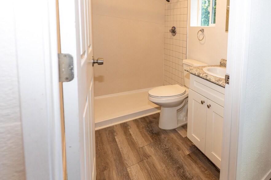 More Photos Of 815 Lopez Ln, Honolulu Apartments For Sale