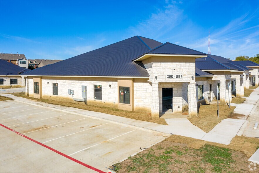 More Photos Of MacArthur Blvd & Vista Ridge Mall Dr, Lewisville Unknown For Lease