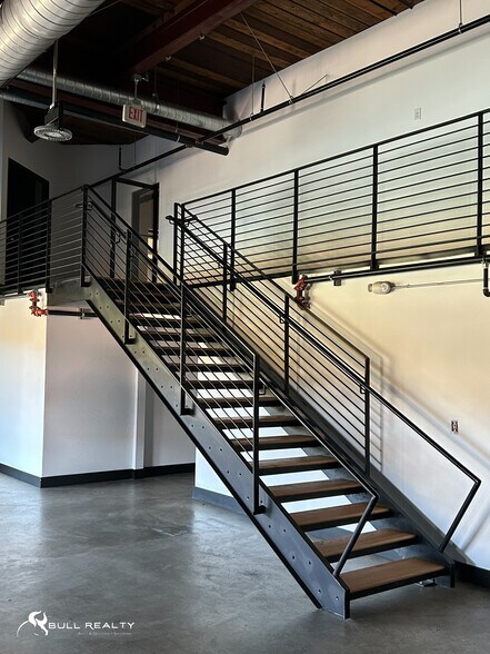 More Photos Of 1802 Drayton Rd, Spartanburg Storefront Retail Office For Lease