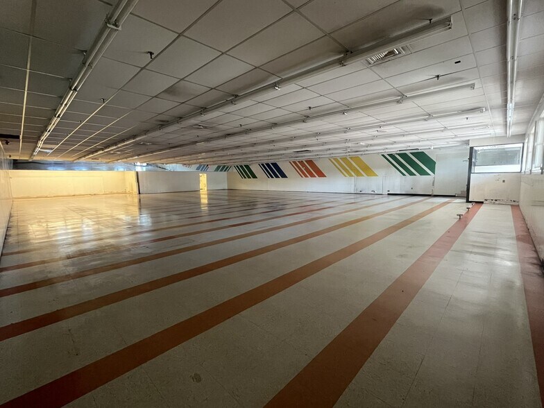 More Photos Of 270 Main St, Harleysville Unknown For Lease