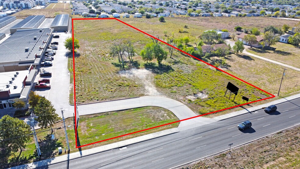 More Photos Of 2050 N IH-35, New Braunfels Land For Sale