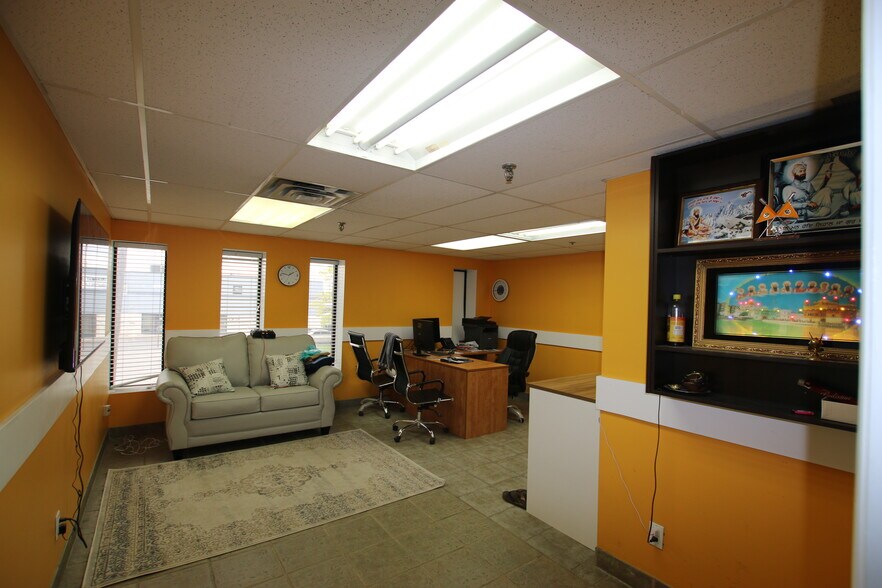 More Photos Of 11 Goodmark Pl, Toronto Warehouse For Sale