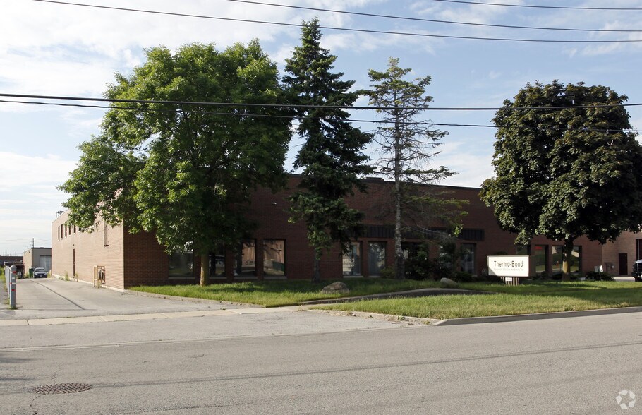 More Photos Of 1020 Stacey Ct, Mississauga Manufacturing For Sale