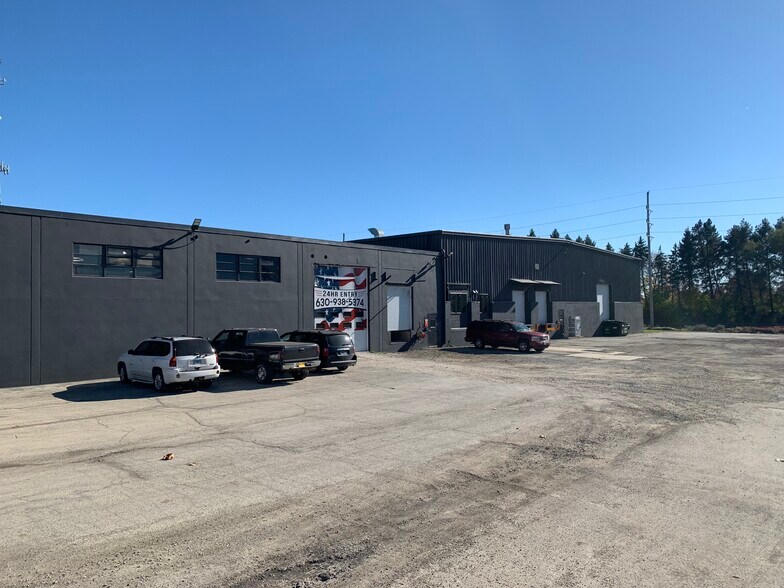 More Photos Of 2000 Gary Ln, Geneva Warehouse For Lease