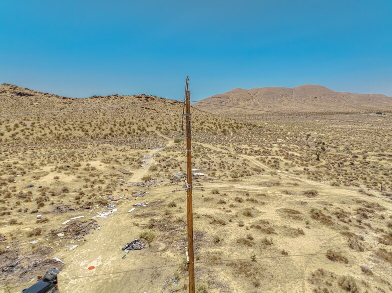 More Photos Of Favorito, Rosamond Land For Sale