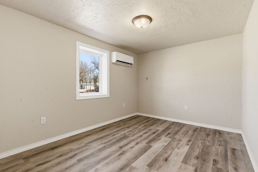 More Photos Of 301 Mount Vernon Blvd, Mount Vernon Apartments For Sale