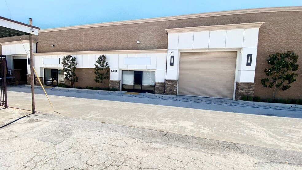 More Photos Of 4423-4439 Rowland Ave, El Monte Warehouse For Lease