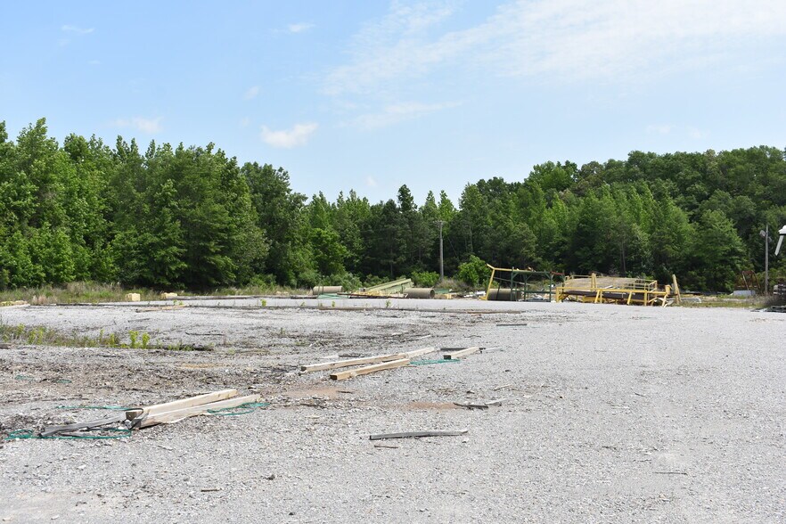 More Photos Of 79 Pioneer Ln, Selma Industrial For Sale