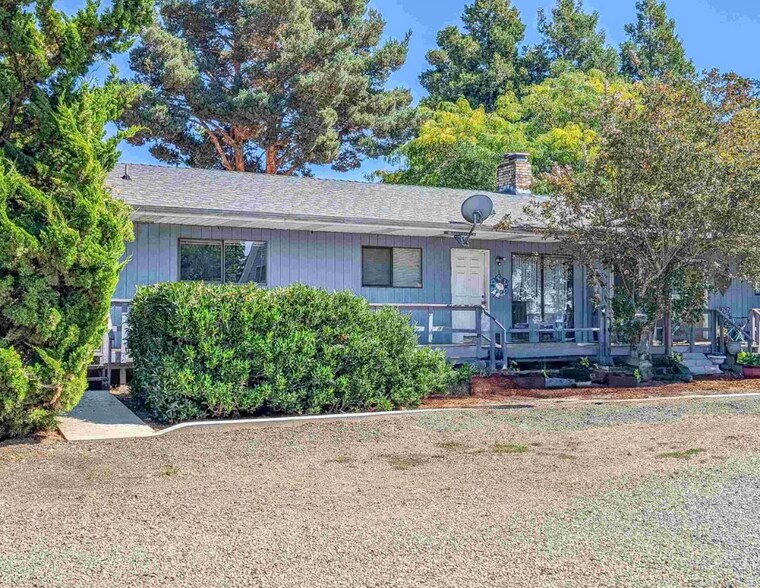 More Photos Of 600 Loucks Way, Brownsville Apartments For Sale